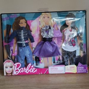 Barbie 2010 multi fashion pack